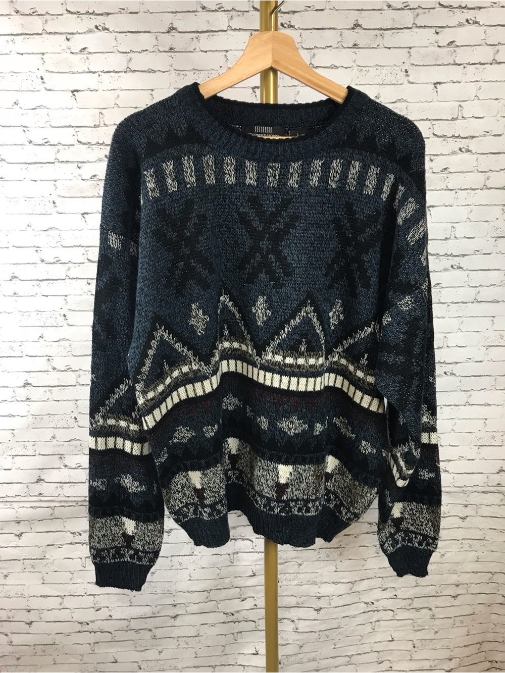 Expressions | Navy and Cream Patterned Crewneck Sweater size L
